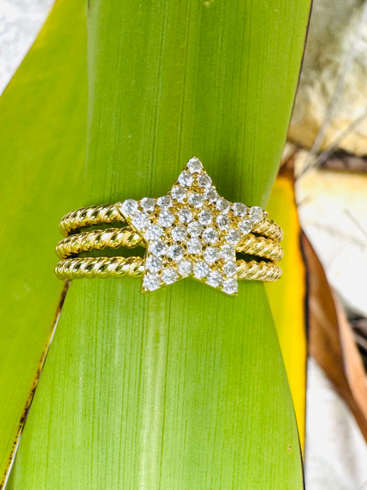 Trio De Anillos Con Estrella En El Centro