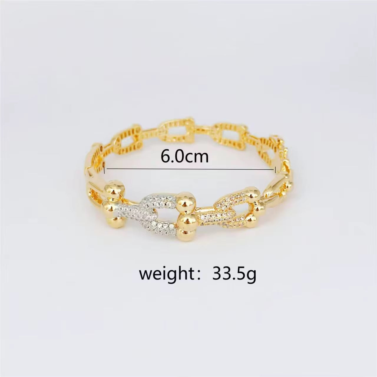 Brazalete ,Con Piedras Pavé